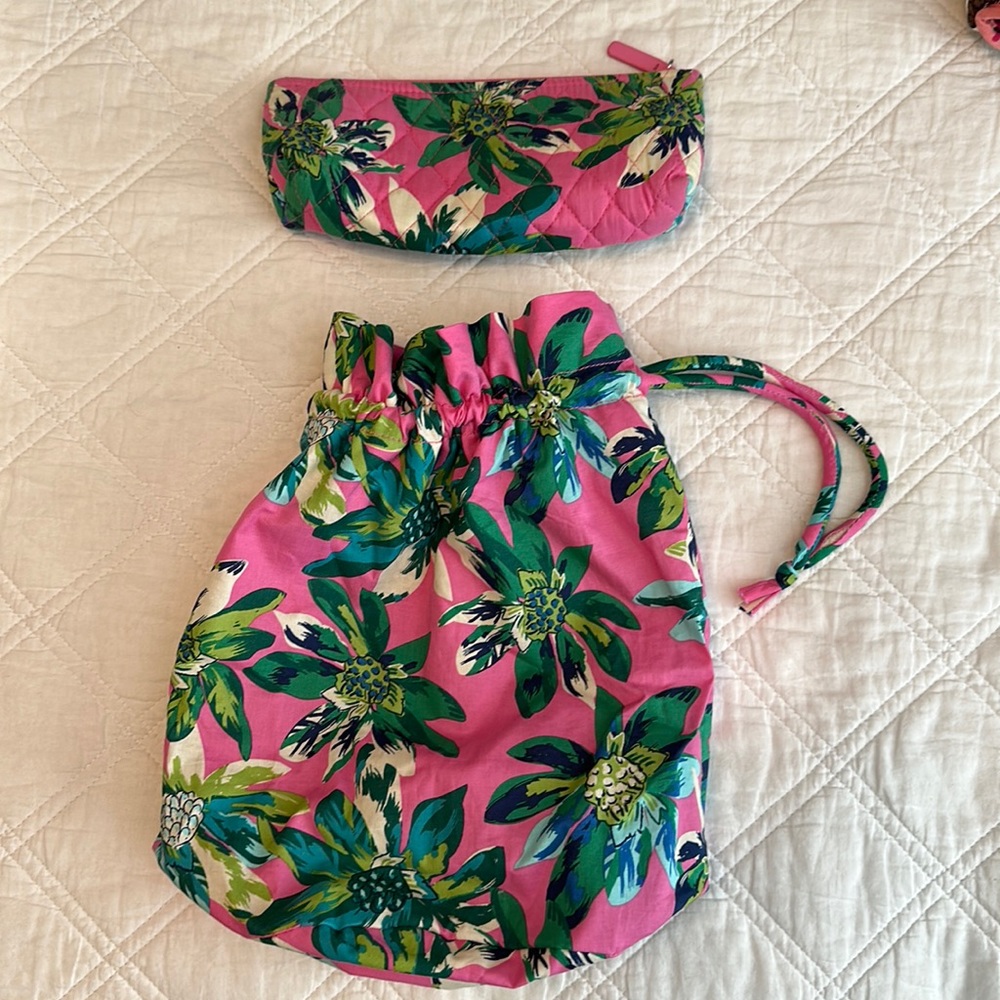 Vera Bradley Lined Drawstring Bag AND small travel pouch Tropical Paradise 🌴🩷